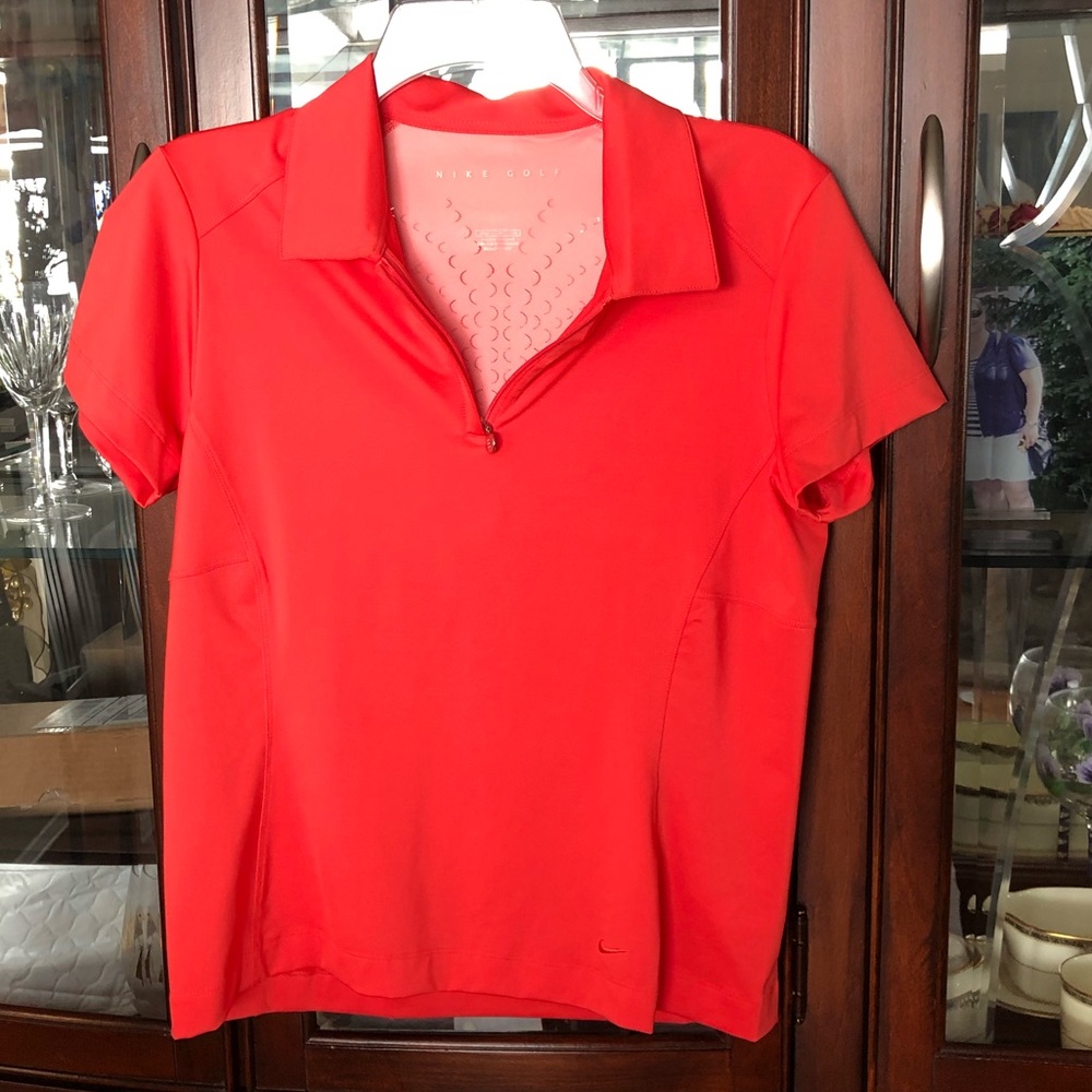EUC Nike Fit Dry Women’s Golf Shirt
